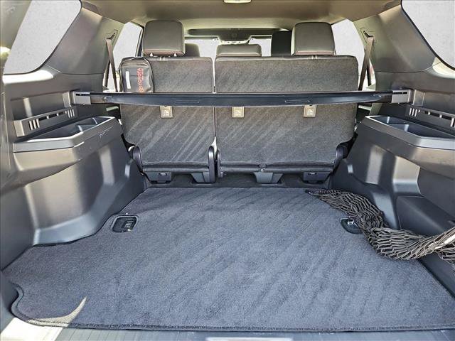 Used 2025 Toyota 4Runner Limited RWD image 6