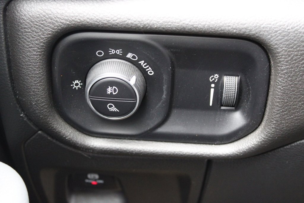 Used 2022 RAM 1500 Big Horn w/ Snow Plow Prep Group image 13