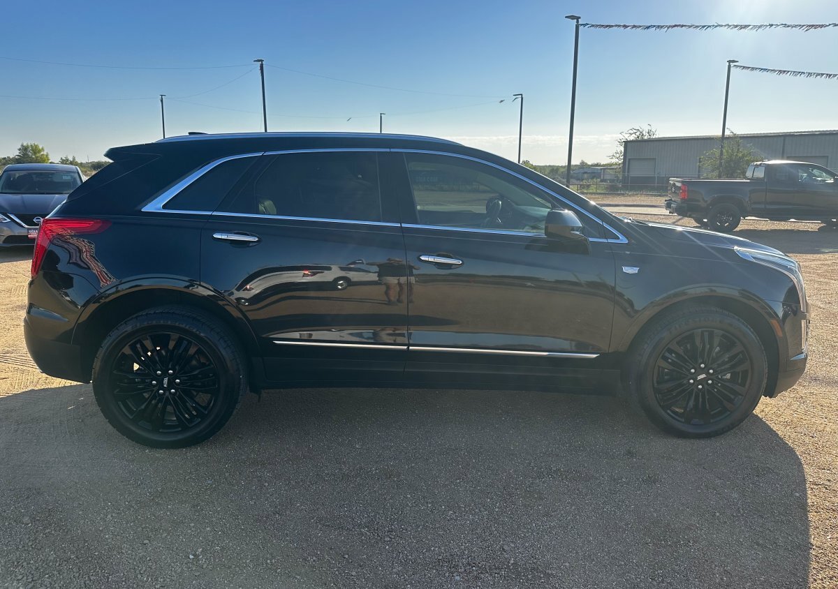 Used 2018 Cadillac XT5 Premium Luxury image 4