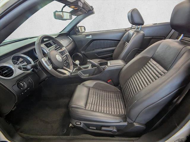 Used 2012 Ford Mustang Shelby GT500 w/ Electronics Pkg RWD image 13