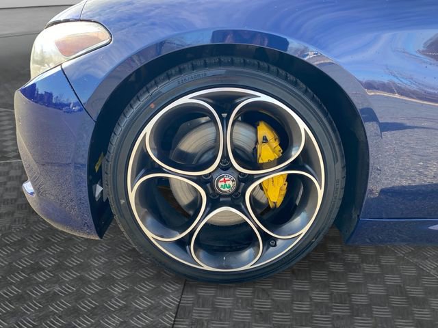 Used 2021 Alfa Romeo Giulia Ti Sport image 33