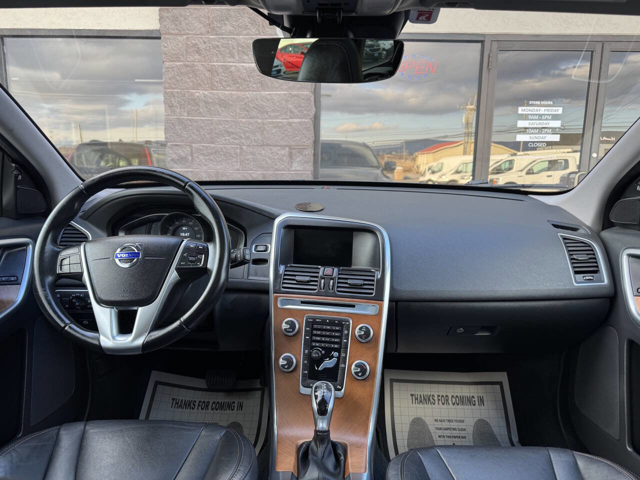 Used 2017 Volvo XC60 T5 Inscription image 7