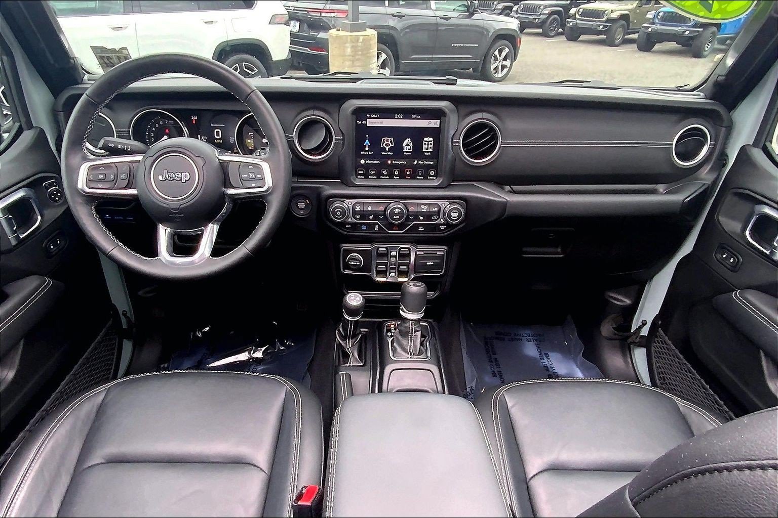 Certified 2023 Jeep Wrangler Unlimited Sahara w/ Cold Weather Group AWD/4WD image 15