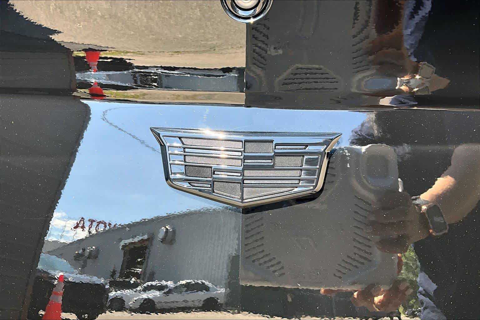 Used 2022 Cadillac CT4 V Blackwing w/ Carbon Fiber 1 Package RWD image 29