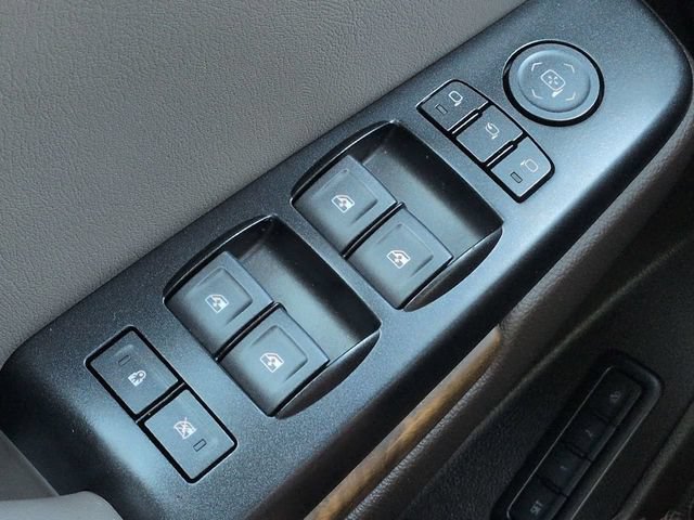 Used 2019 GMC Yukon Denali w/ Denali Ultimate Package AWD/4WD image 26