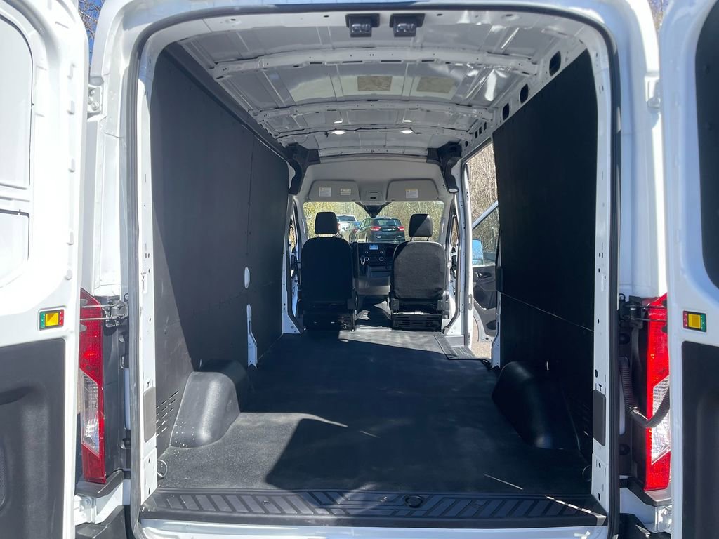 Used 2025 Ford Transit 250 148 Medium Roof w/ Load Area Protection Package RWD image 24