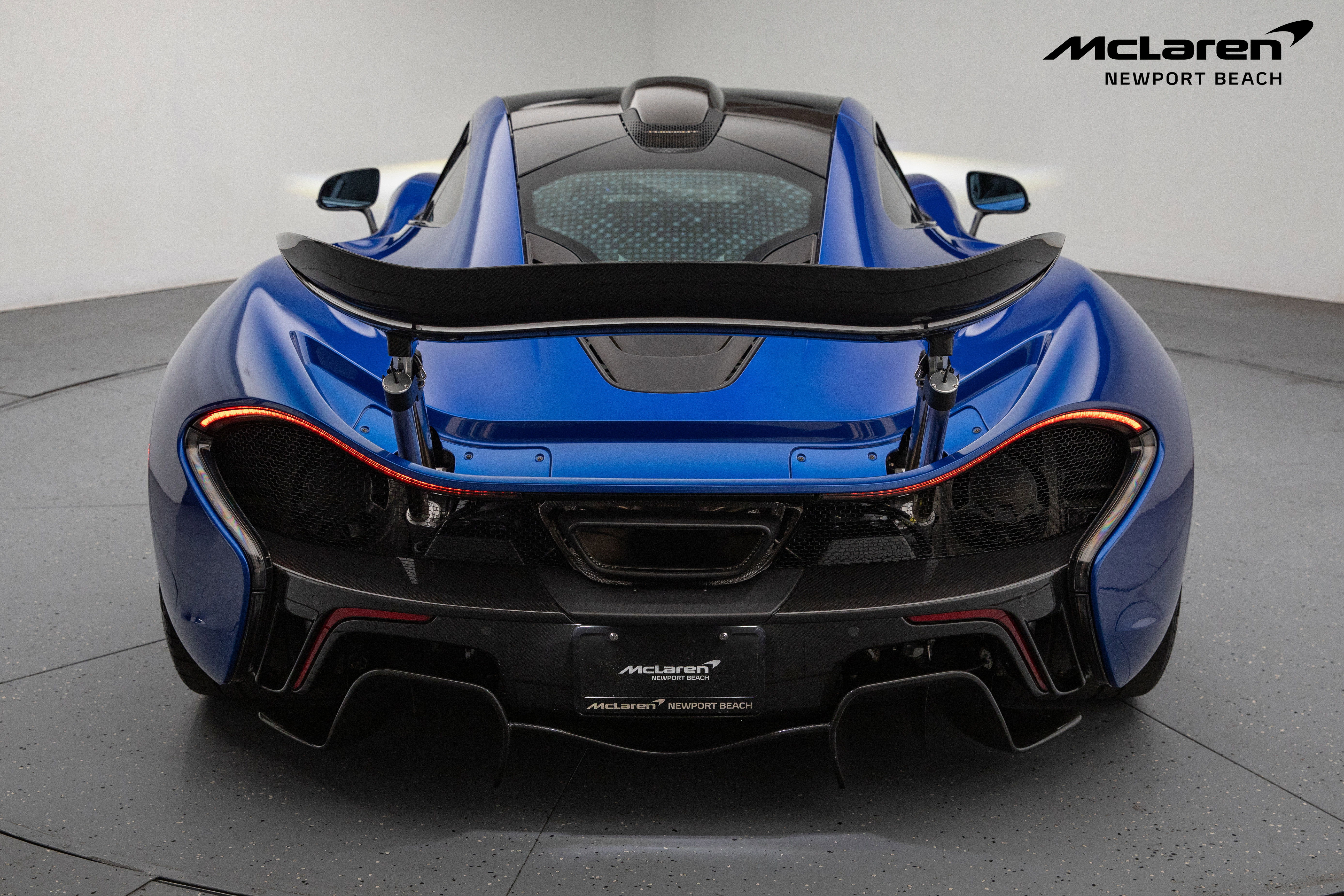 Used 2014 McLaren P1 image 25