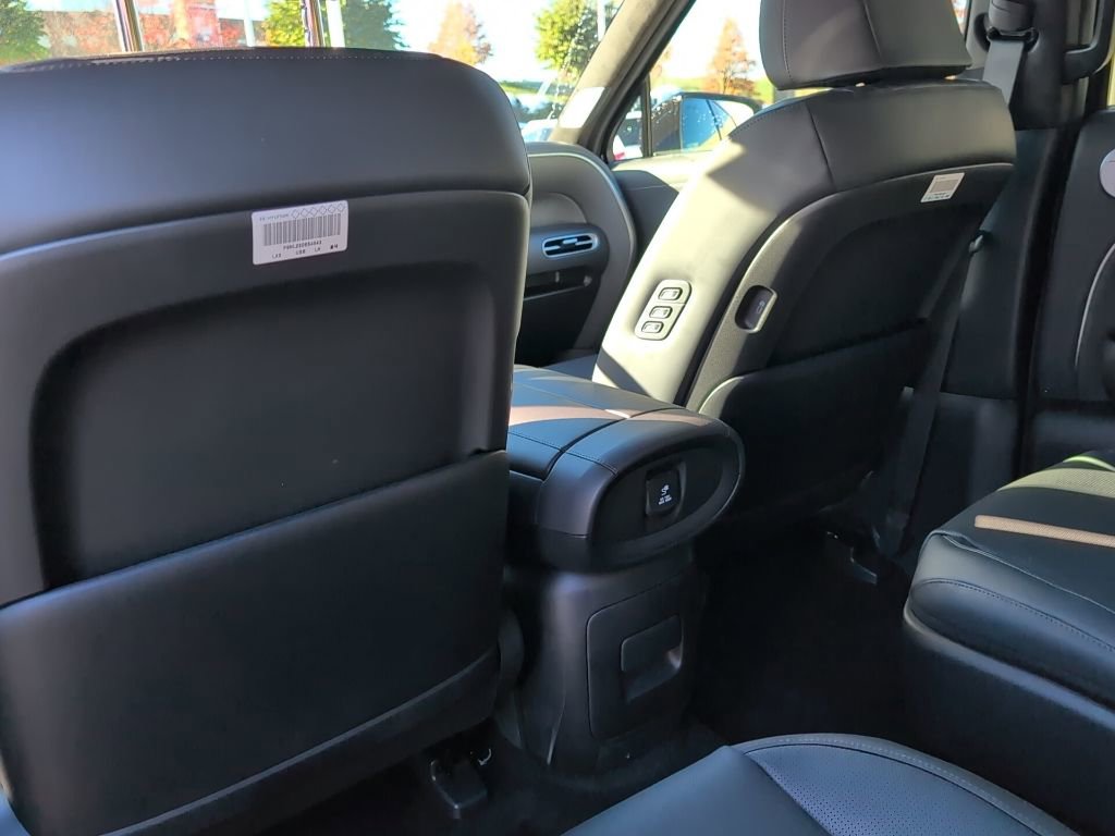 Used 2026 Hyundai Palisade Calligraphy image 28