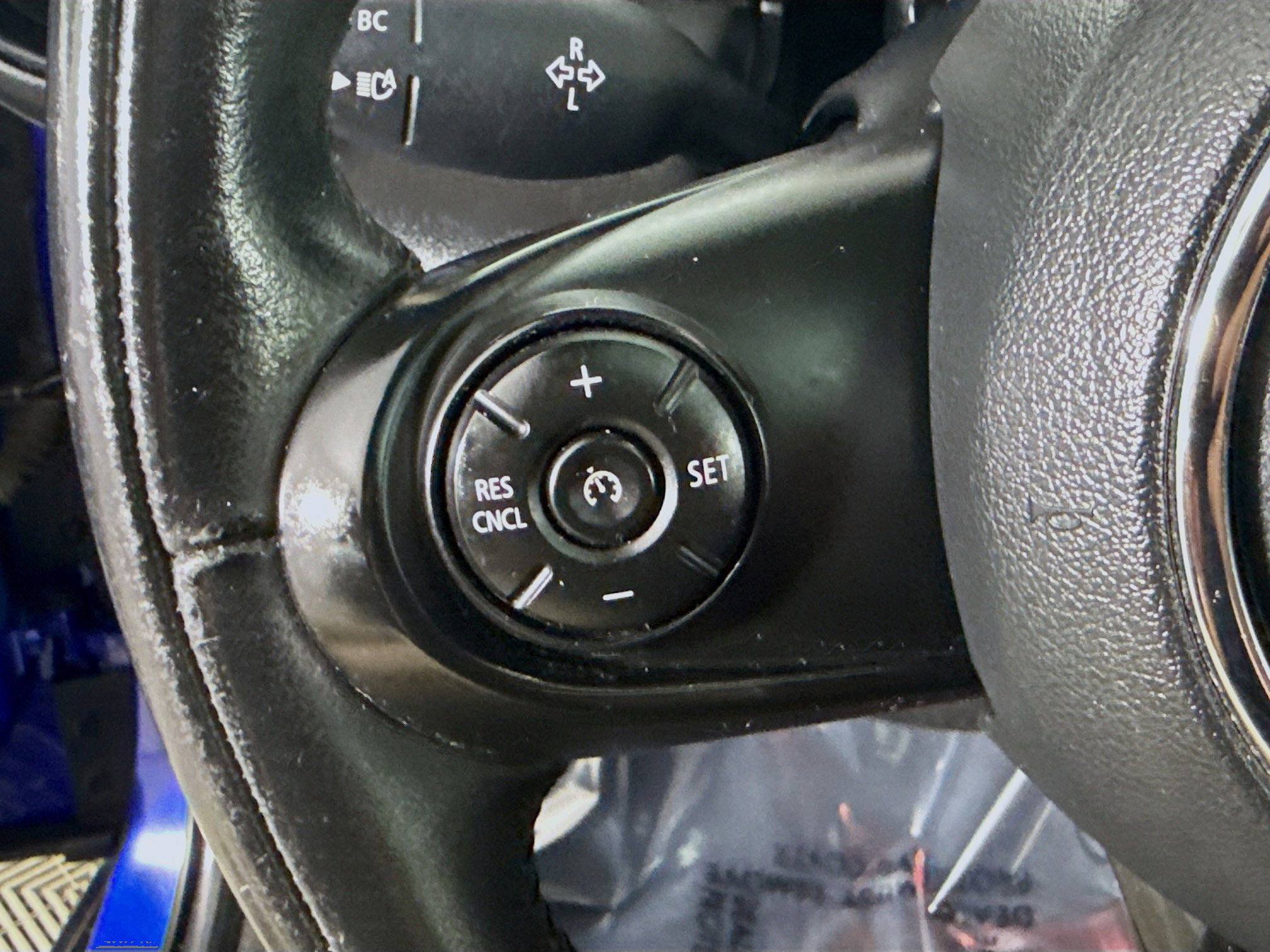 Used 2020 MINI Cooper 4-Door Hardtop image 14