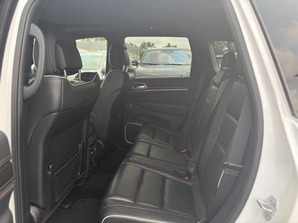 Used 2021 Jeep Grand Cherokee Summit AWD/4WD image 13