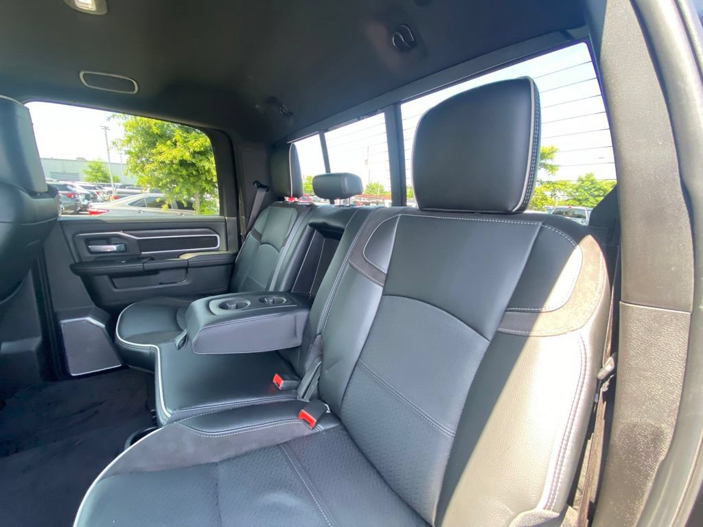 Used 2025 RAM 3500 Laramie AWD/4WD image 22