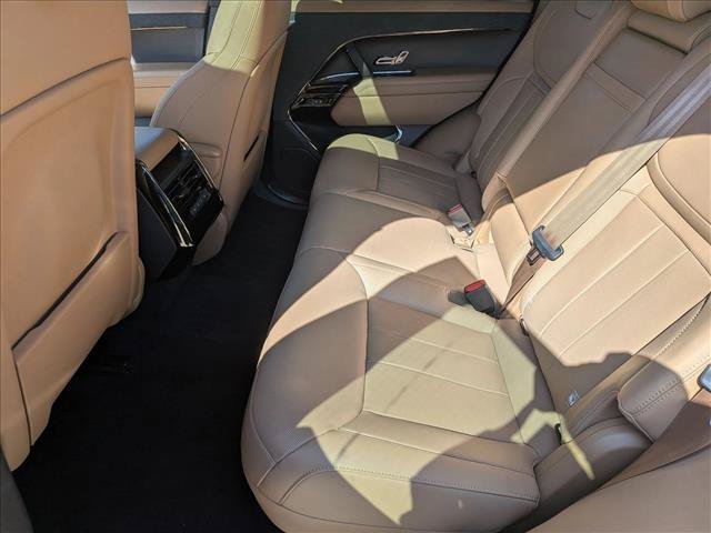 Used 2023 Land Rover Range Rover Sport SE AWD/4WD image 19