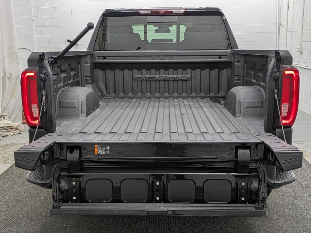 Used 2024 GMC Sierra 1500 Denali image 15