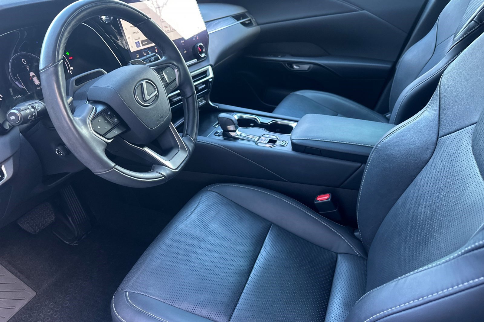 Used 2023 Lexus RX 350 Premium Plus image 11