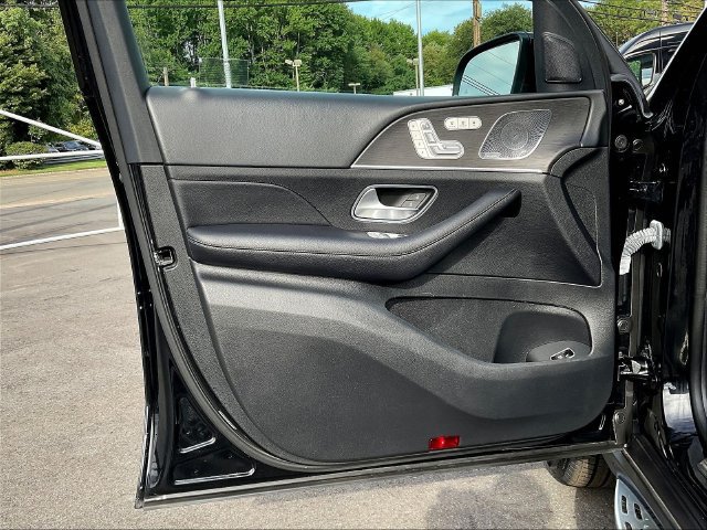 Certified 2022 Mercedes-Benz GLS 450 4MATIC image 22