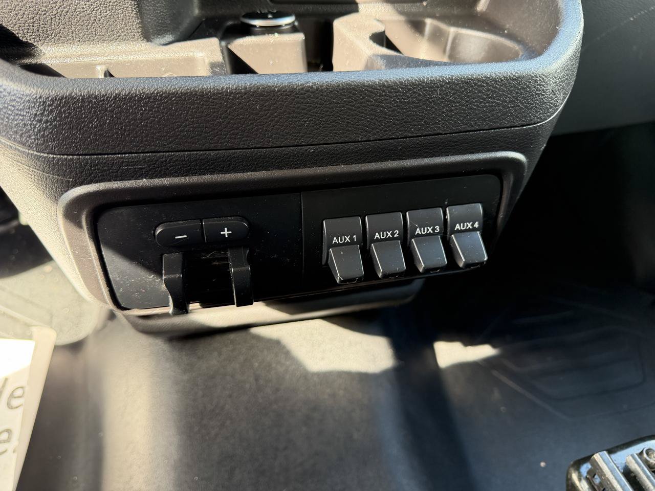 Used 2019 Ford Transit 350 138 RWD image 25