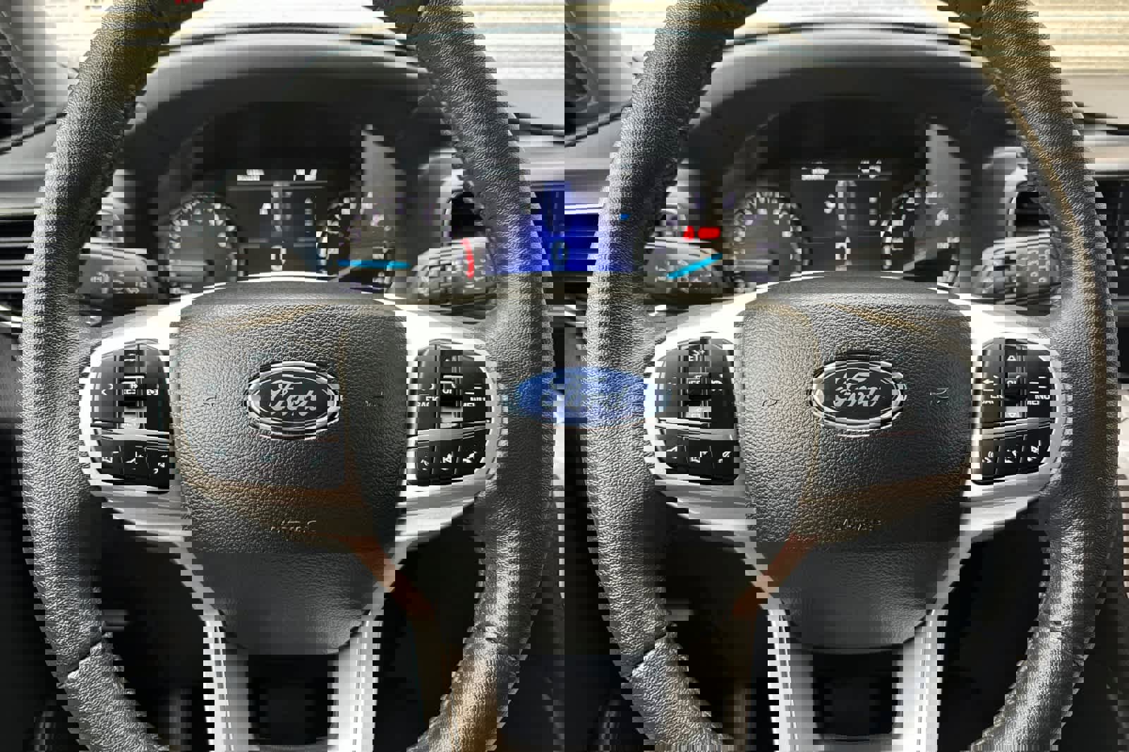 Used 2023 Ford Explorer XLT w/ Equipment Group 202A image 23