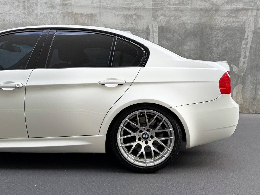 Used 2011 BMW M3 Sedan image 7