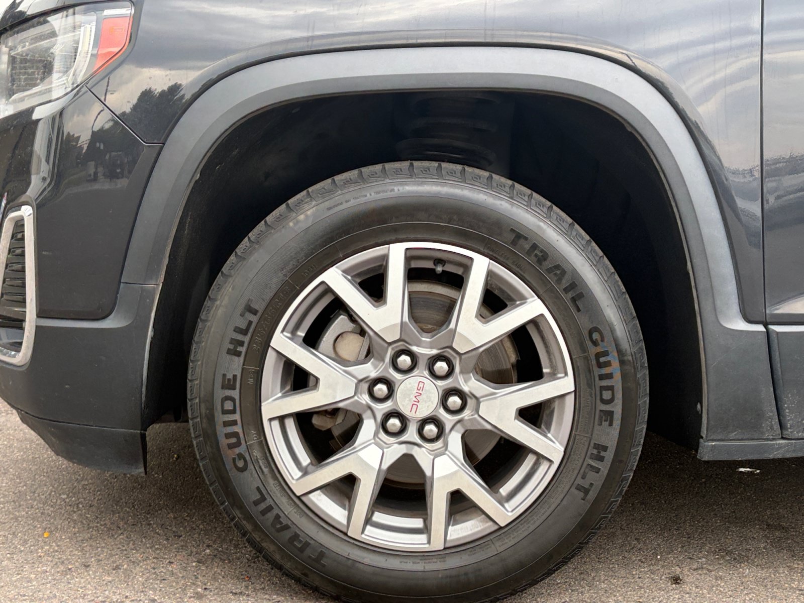 Used 2020 GMC Acadia SLT AWD/4WD image 9