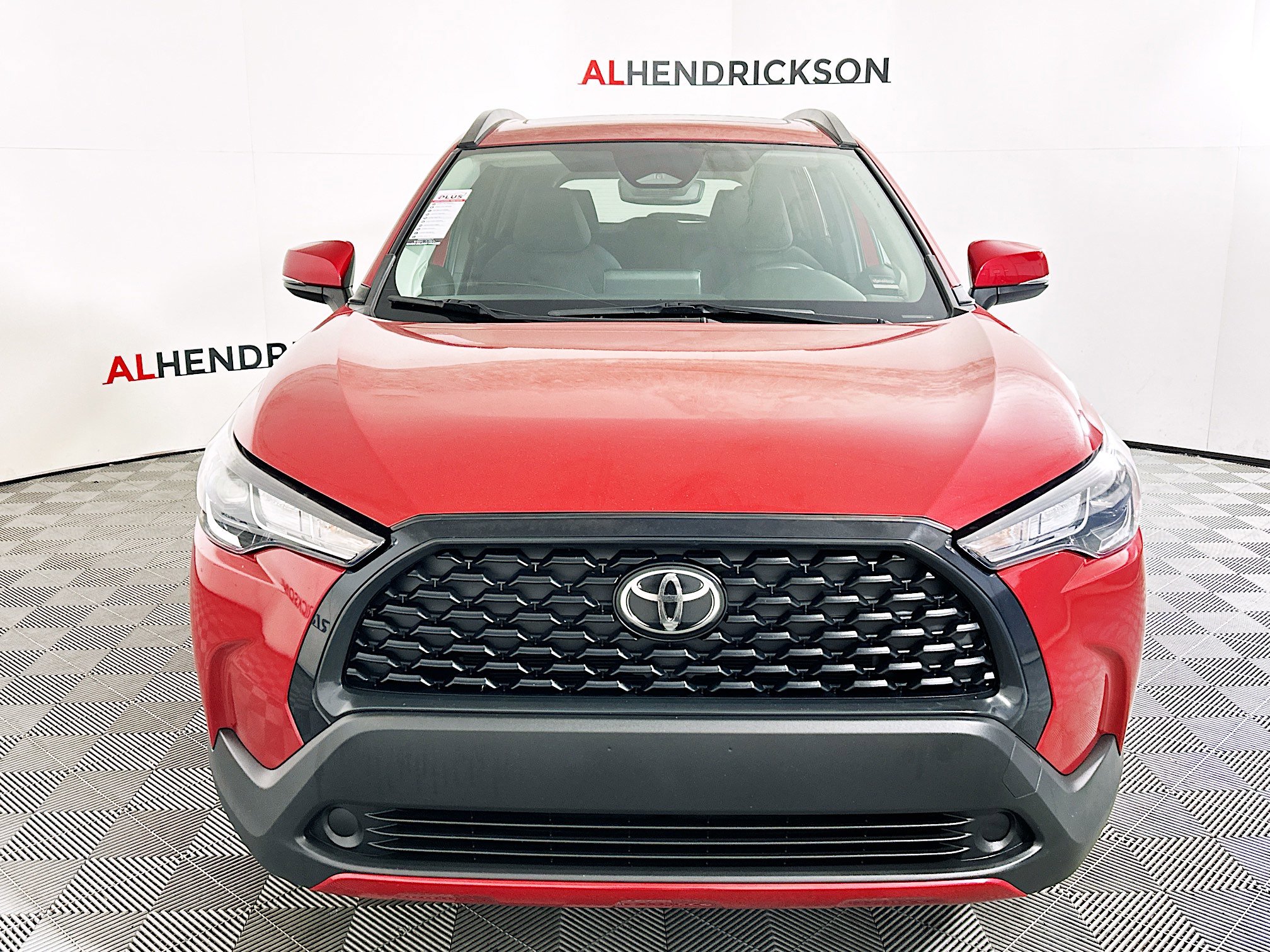 Used 2024 Toyota Corolla Cross LE w/ Moonroof Package image 8