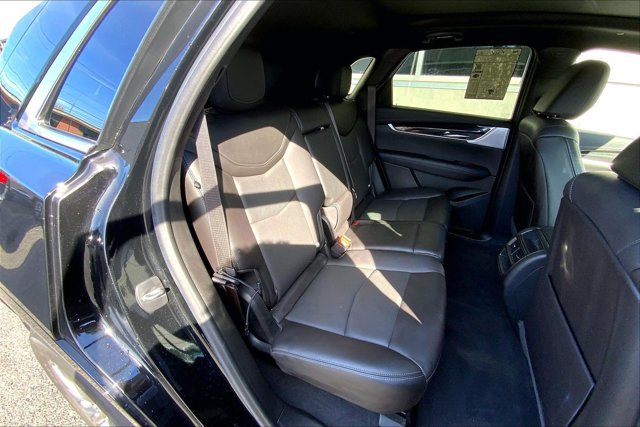 Used 2021 Cadillac XT5 Premium Luxury w/ LPO, Floor Liner Package AWD/4WD image 25