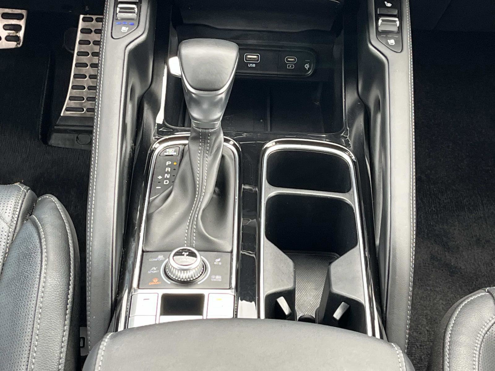 Used 2023 Kia Telluride SX X-Line image 16