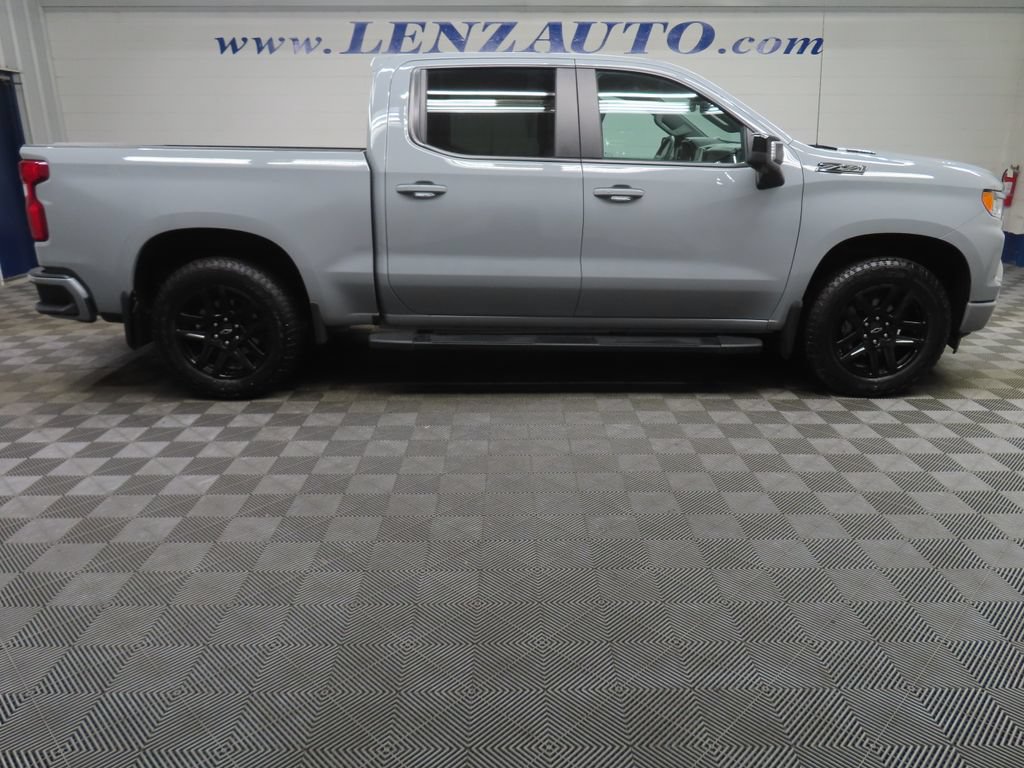 Used 2025 Chevrolet Silverado 1500 RST AWD/4WD video 2