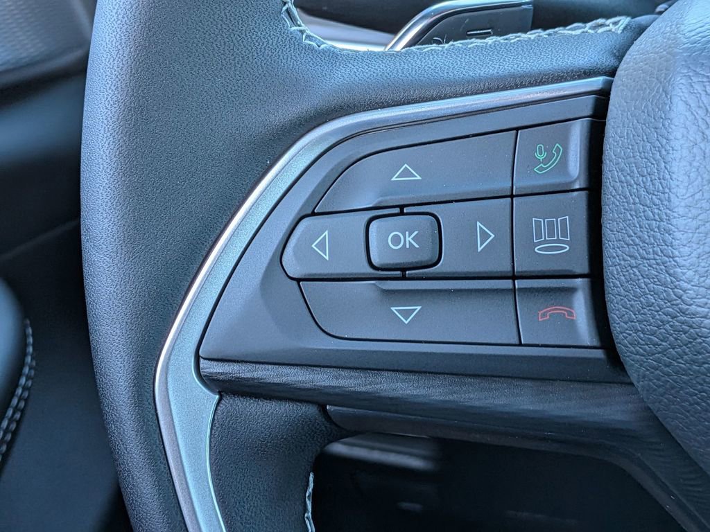 New 2025 Jeep Grand Cherokee L Altitude image 21