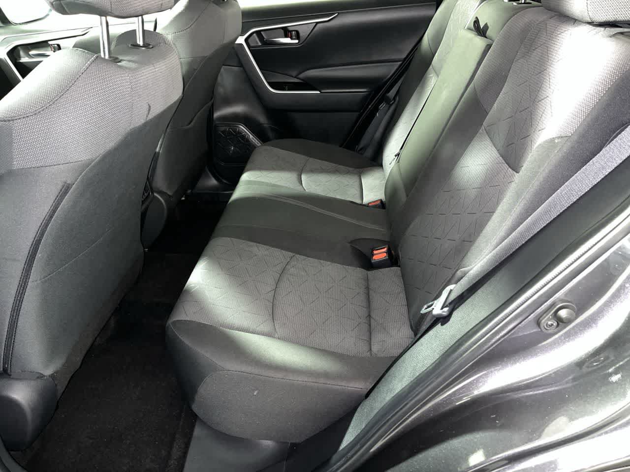 Used 2024 Toyota RAV4 XLE AWD/4WD image 26