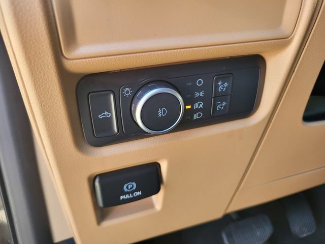 Certified 2022 Ford F150 XLT RWD image 17