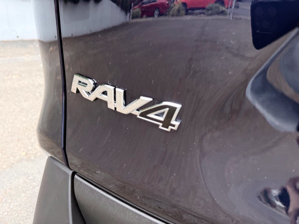 Certified 2025 Toyota RAV4 XLE w/ Convenience Package AWD/4WD image 7
