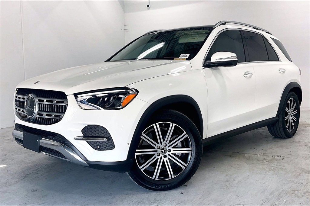 Used 2024 Mercedes-Benz GLE 450 4MATIC image 2