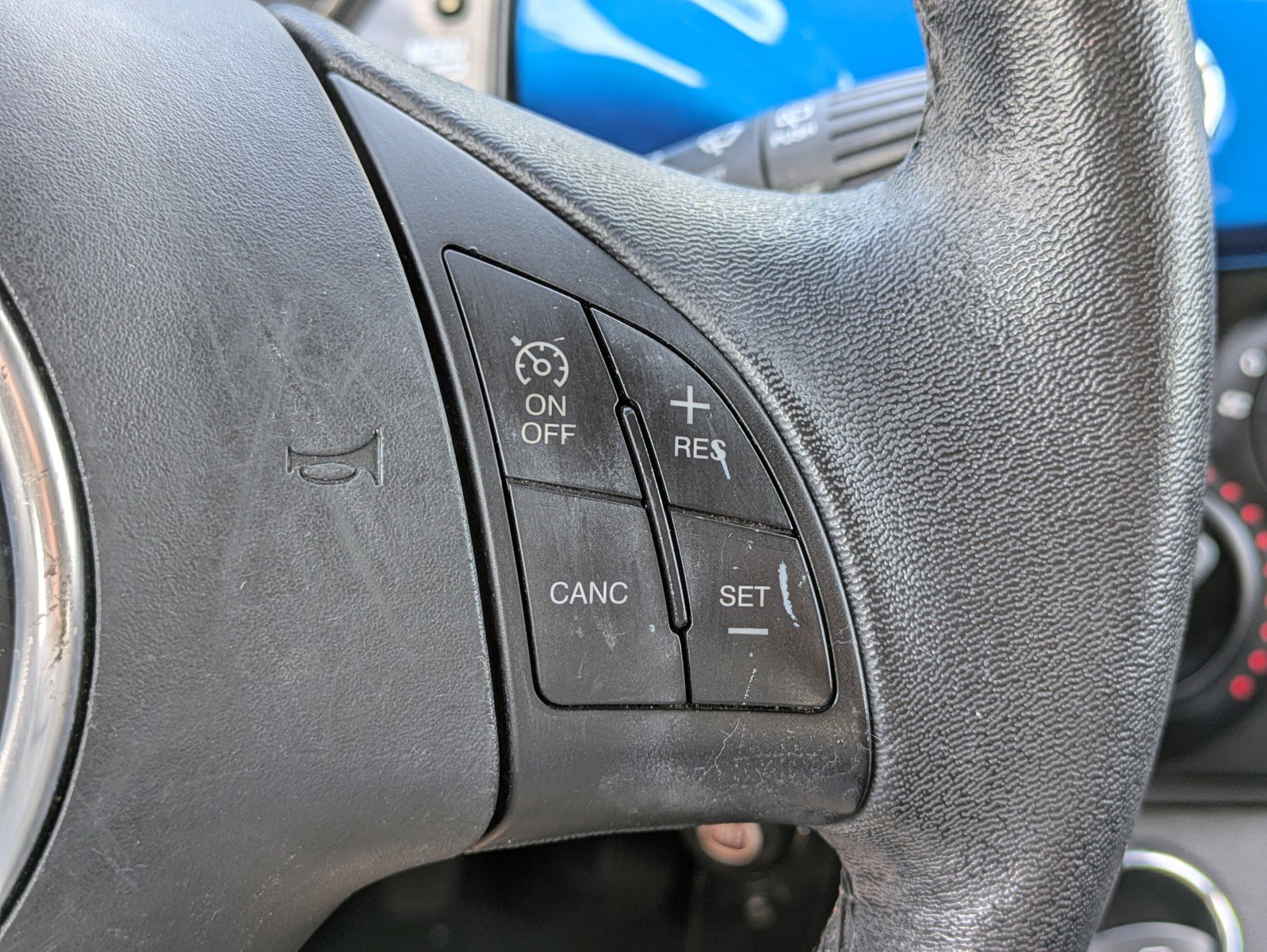 Used 2017 FIAT 500 Pop image 17