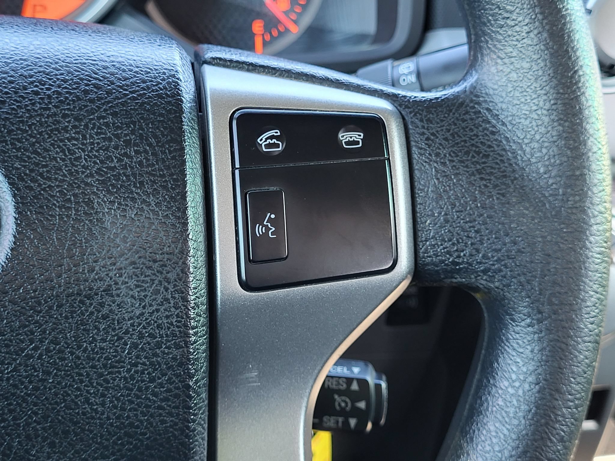 Used 2013 Toyota 4Runner SR5 RWD image 19