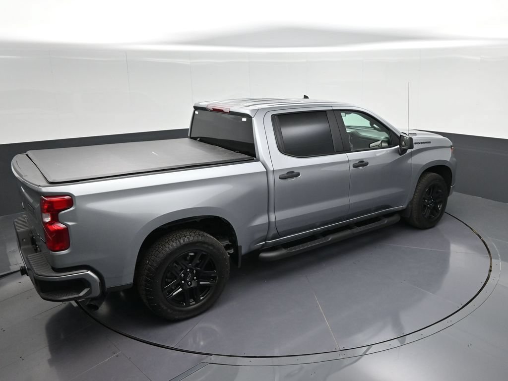 Used 2026 Chevrolet Silverado 1500 Custom w/ Turbomax Blackout Package RWD image 18