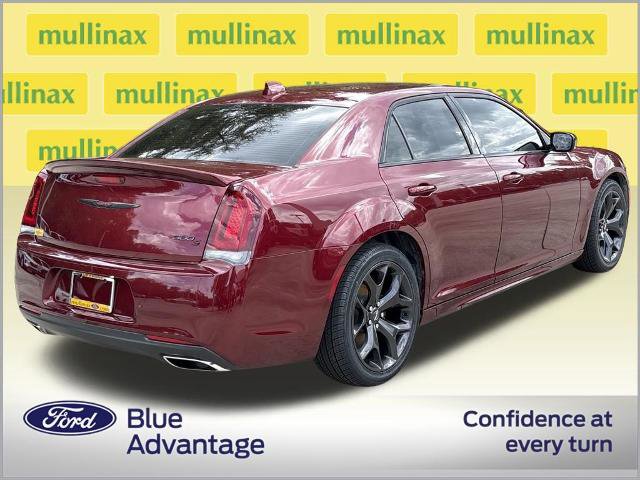 Used 2020 Chrysler 300 S w/ Safetytec Plus Group image 4