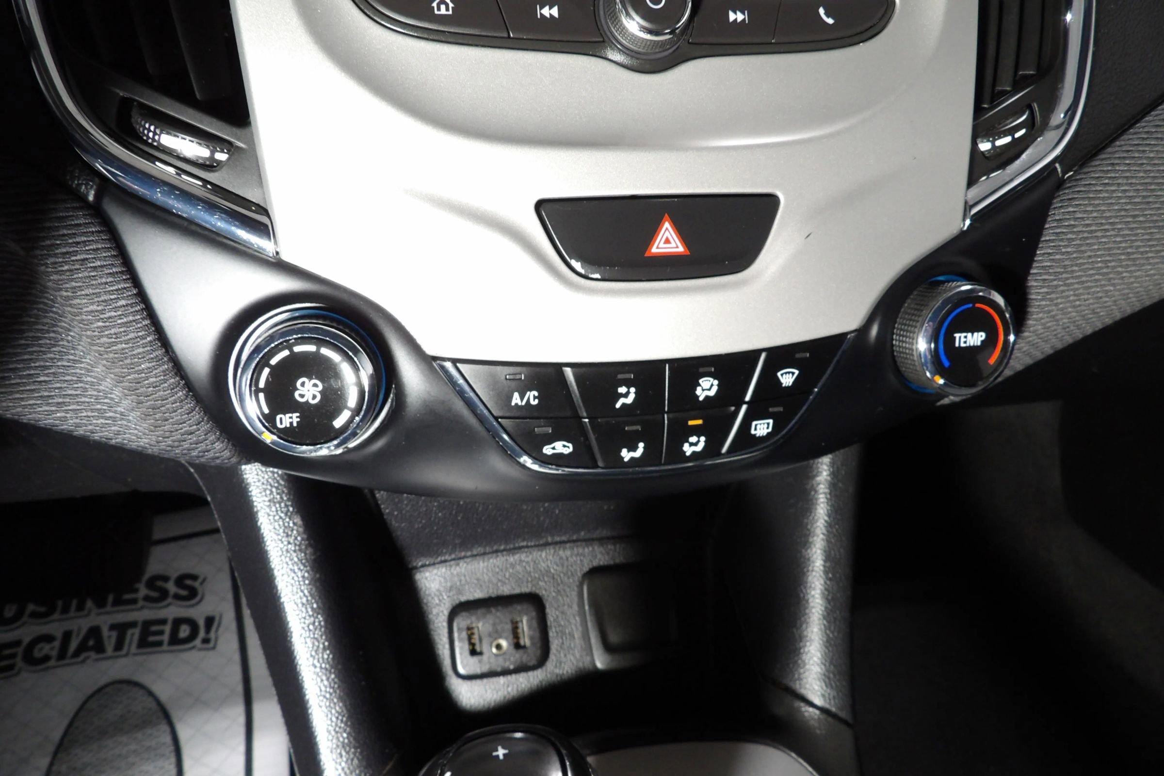 Used 2019 Chevrolet Cruze LS w/ LS Convenience Package FWD image 12