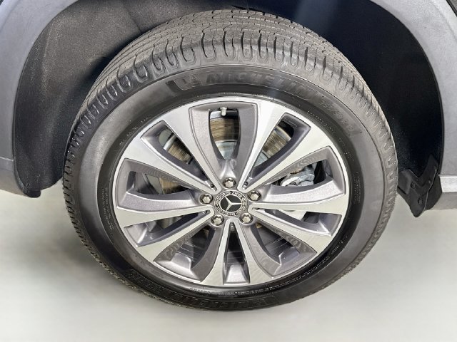 Used 2022 Mercedes-Benz GLE 350 w/ Premium Package image 32