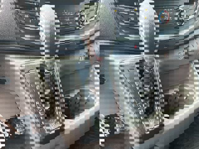 Used 2023 Ford Transit 250 Medium Roof image 15