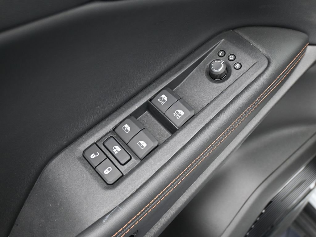 New 2026 Jeep Cherokee Overland image 18