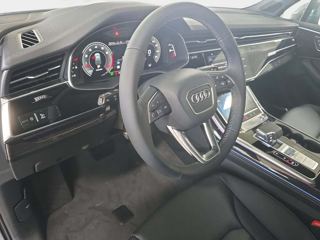 New 2026 Audi Q7 Premium Plus AWD/4WD image 17