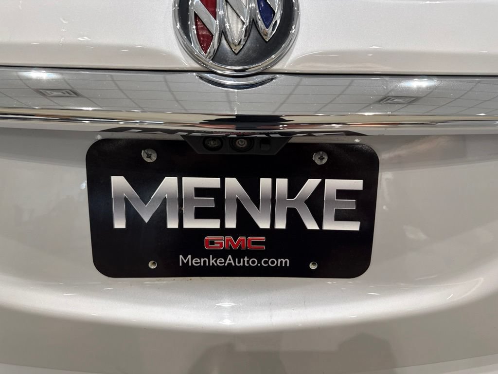 Used 2018 Buick Enclave Avenir w/ Avenir Technology Package AWD/4WD image 9