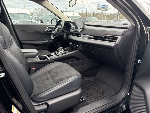 Used 2024 Mitsubishi Outlander SE AWD/4WD image 27