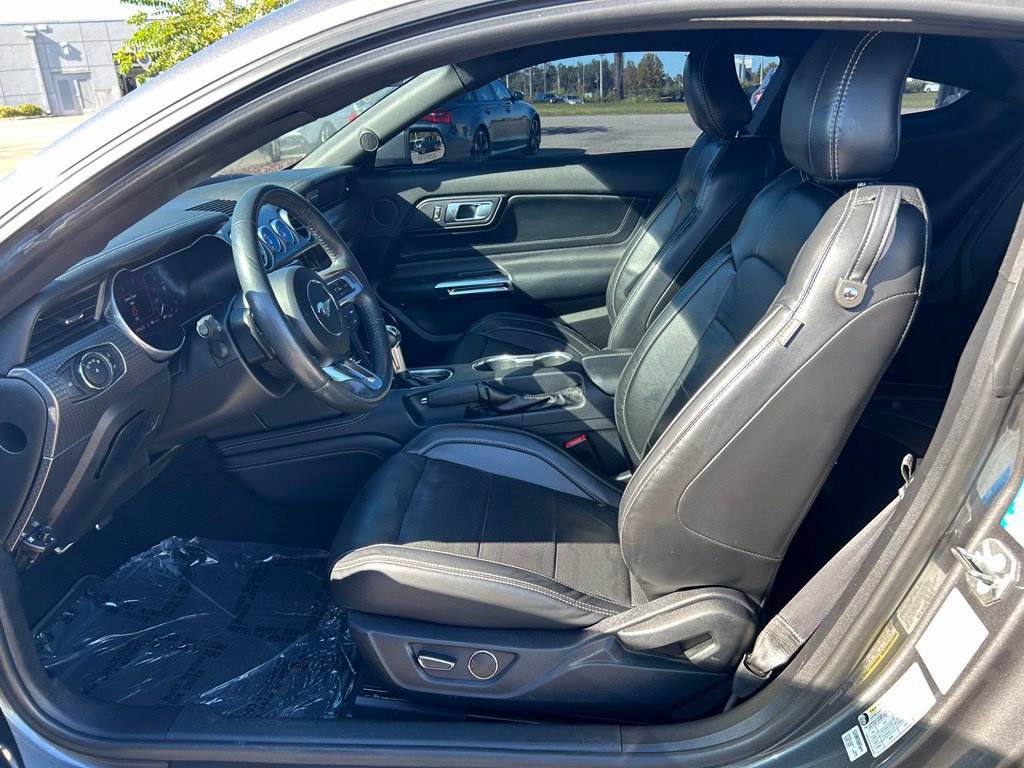 Used 2021 Ford Mustang GT Premium w/ GT Performance Package RWD image 15