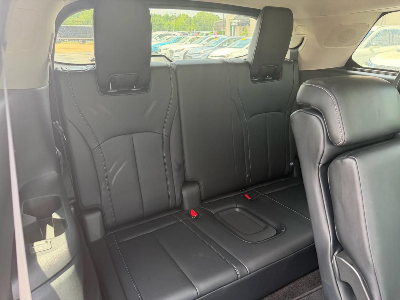 Used 2023 INFINITI QX60 Luxe w/ Cargo Package FWD image 24