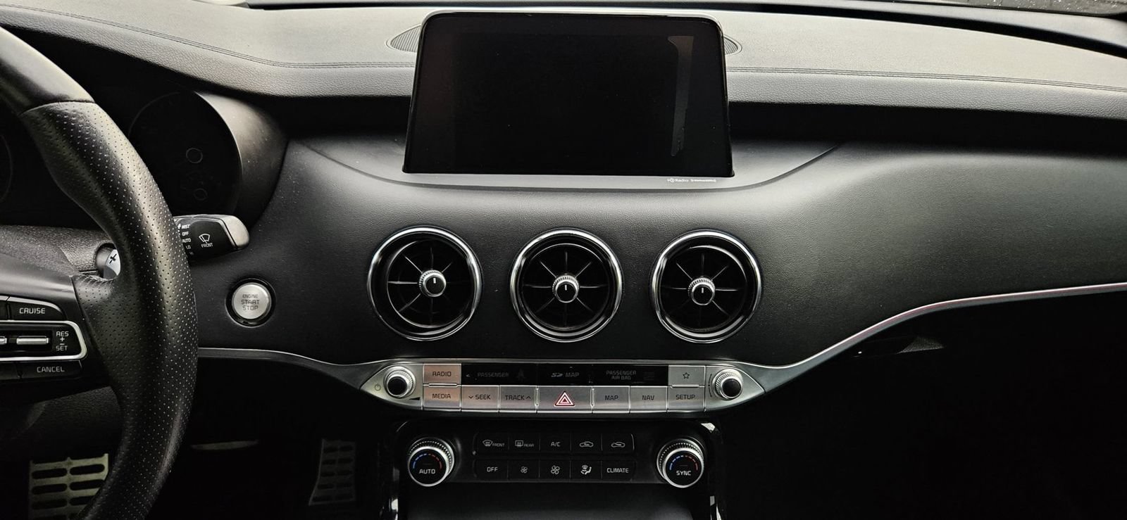 Used 2019 Kia Stinger GT2 RWD image 11