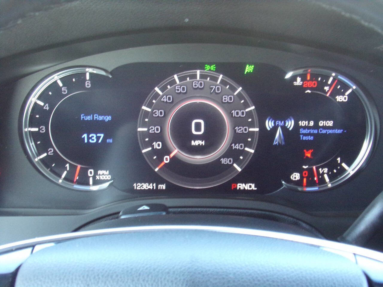 Used 2019 Cadillac Escalade ESV Luxury image 93