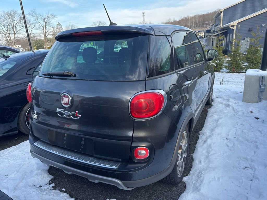 Used 2014 FIAT 500L Trekking w/ Popular Equipment Group image 8