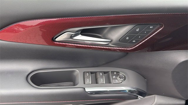 New 2026 Chevrolet Traverse RS w/ LPO, Floor Liner Package image 17