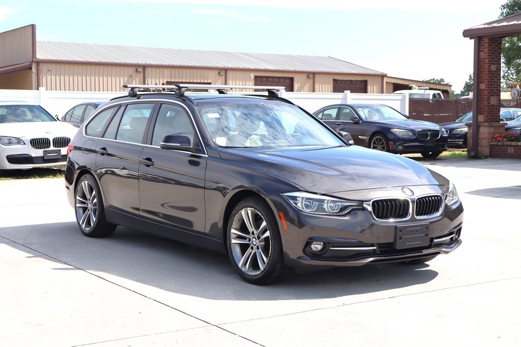 Used 2018 BMW 328d xDrive Wagon AWD/4WD image 9